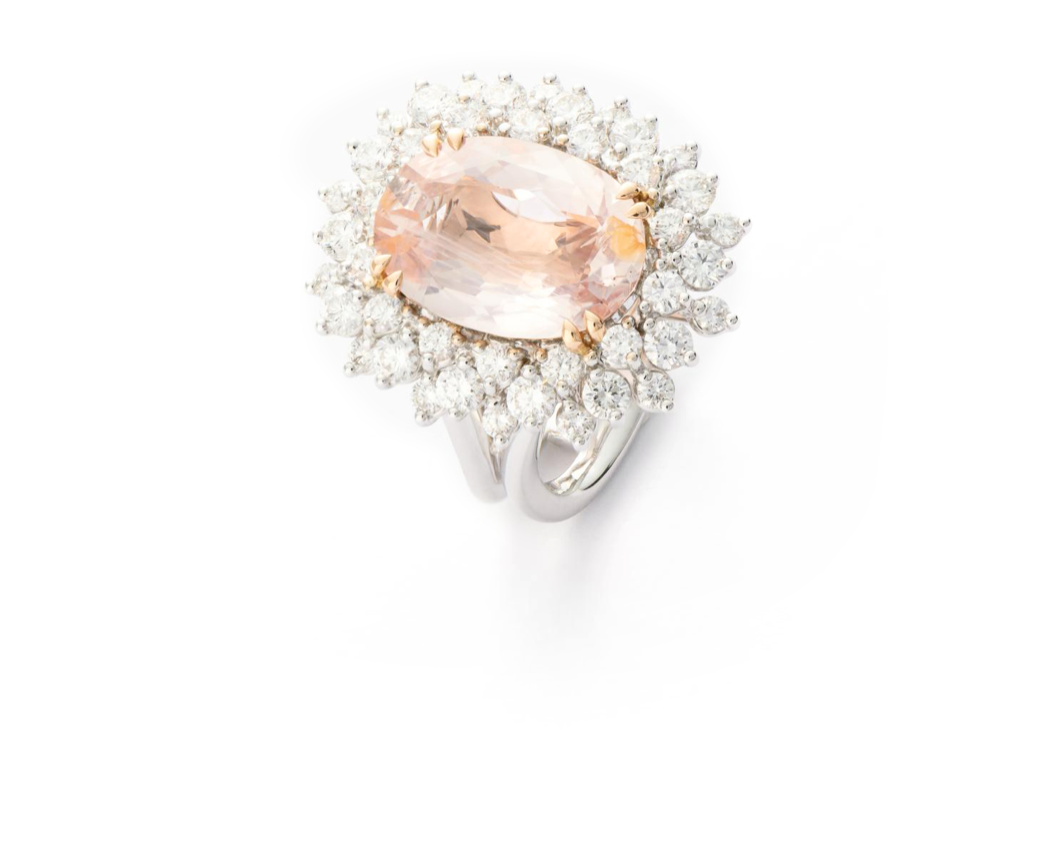 Alexander Laut, La vie en rose, Ring mit einem Safir und Diamanten