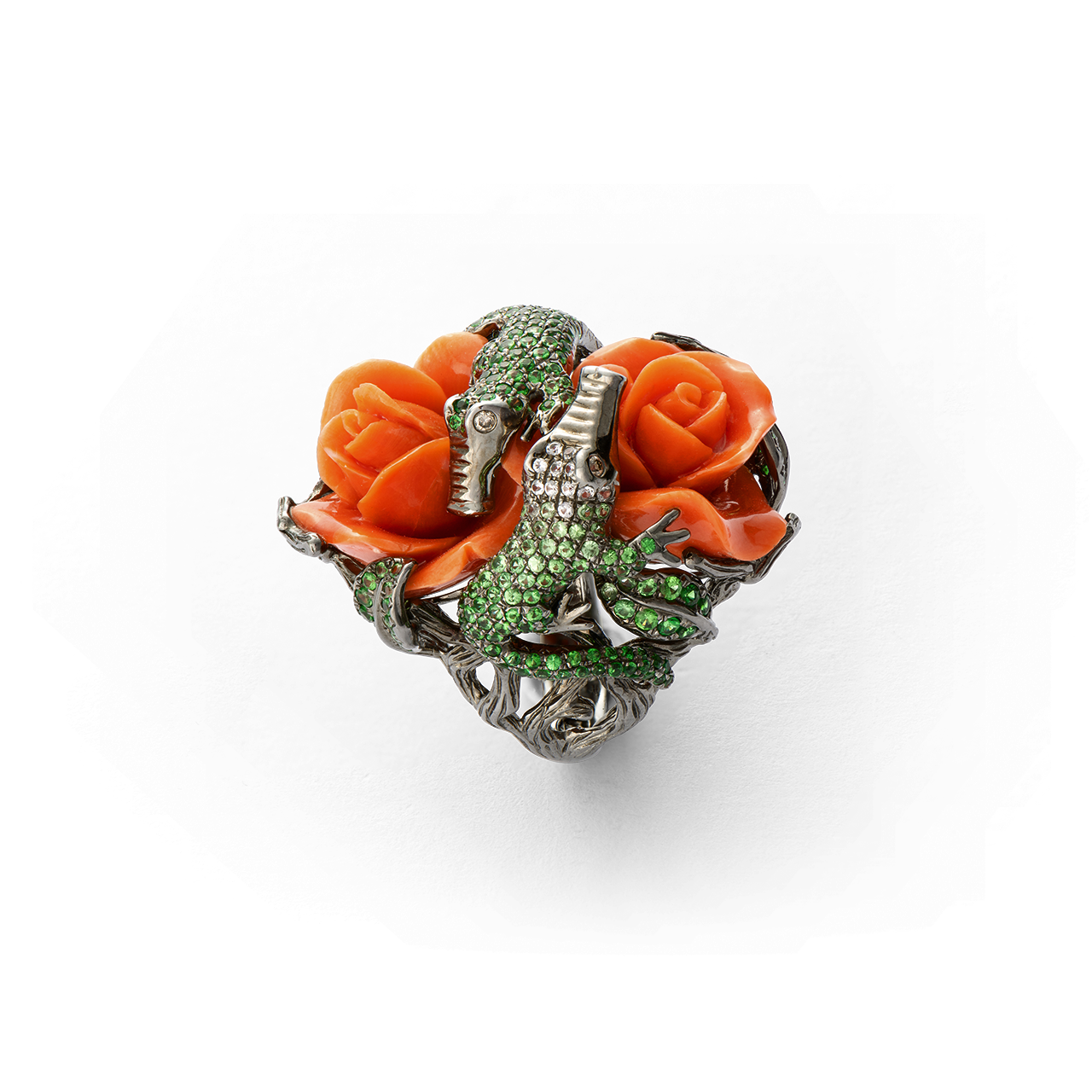 Landolf&Huber, Bite me if you can. Ring mit Koralle, Tsavoriten und Diamanten